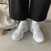 Casual γυναικεία αθλητικά παπούτσια κατασκευασμένα από οικολογικό δέρμα και υφάσματα