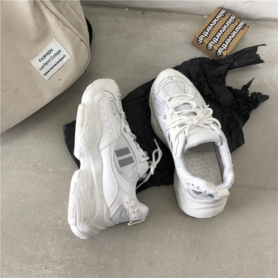 Casual γυναικεία αθλητικά παπούτσια κατασκευασμένα από οικολογικό δέρμα και υφάσματα