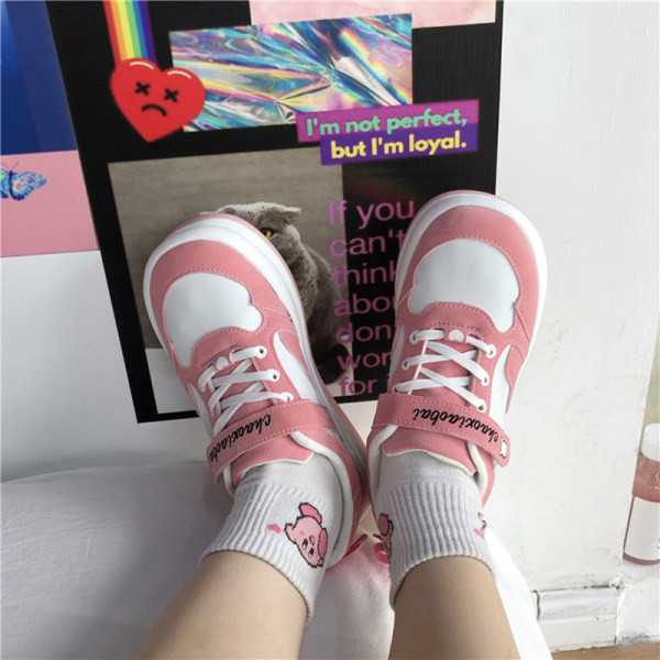 Casual αθλητικά παπούτσια με πλατφόρμα από οικολογικό σουέτ και υφάσματα