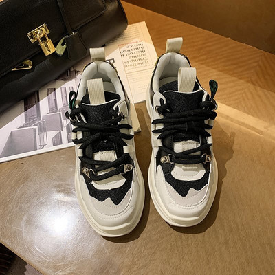 Paelte ja kõrge tallaga vabaaja tossud