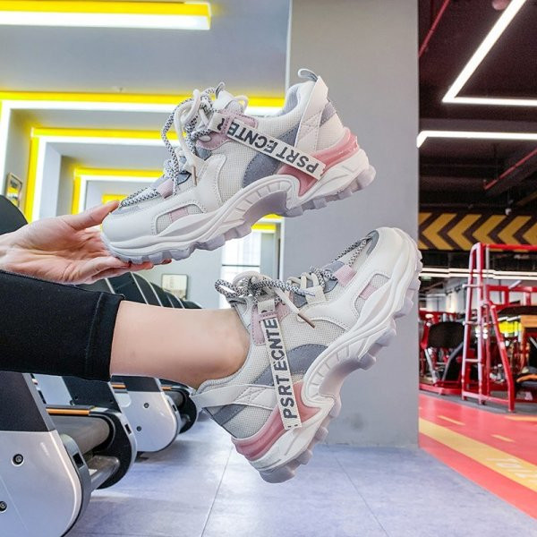 Uus mudel võrgu ja paeltega naiste tossud