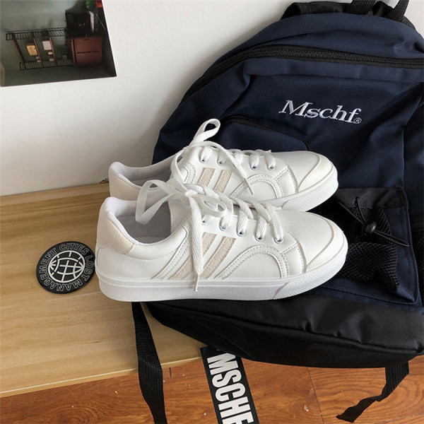 Casual μοντέλο αθλητικά  παπούτσια από οικολογικό δέρμα με επίπεδη σόλα