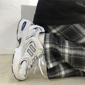 Καλοκαιρινά αναπνεύσιμα αθλητικά παπούτσια κατασκευασμένα από οικολογικό δέρμα και υφάσματα