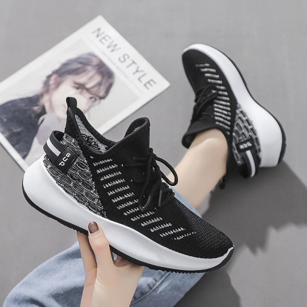 Uus mudel naiste paeltega tossud - mitmes värvitoonis