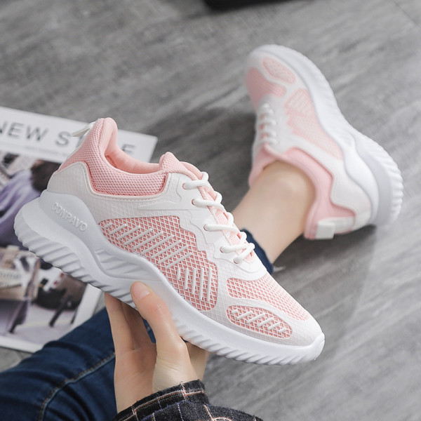 Γυναικεία αθλητικά παπούτσια σε τρία χρώματα