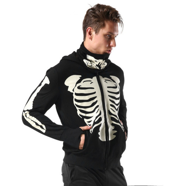 Kinnituse ja aplikatsiooniga meeste igapäevane dressipluus