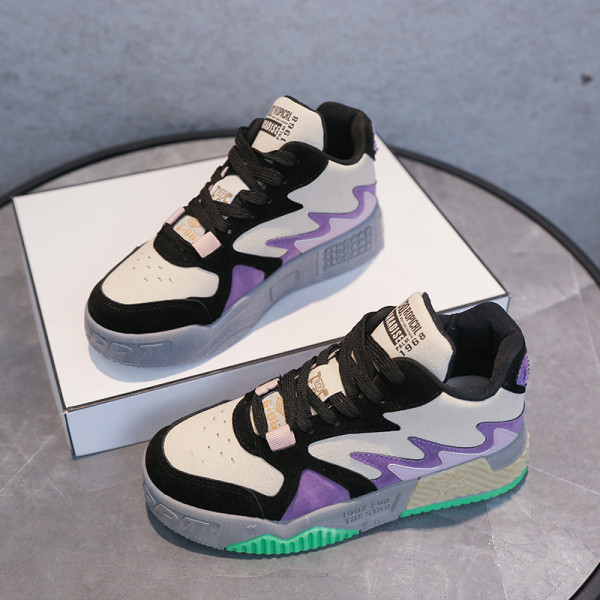 Γυναικεία casual αθλητικά παπούτσια από οικολογικό σουέτ με κορδόνια και επίπεδη σόλα