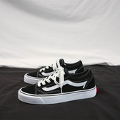 Νέο μοντέλο γυναικεία αθλητικά παπούτσια με κορδόνια κατάλληλα για την άνοιξη