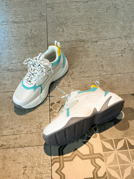 Αθλητικά και casual γυναικεία  αθλητικά παπούτσια με κορδόνια