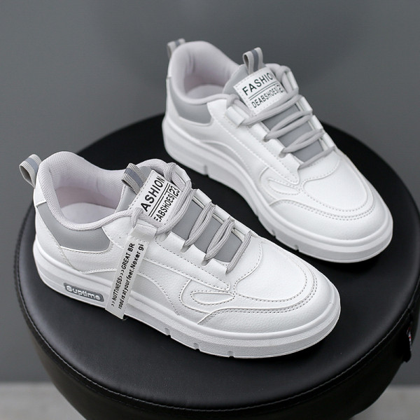 Naiste lameda tallaga nahast tossud kolmes värvitoonis