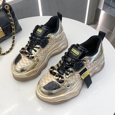 Casual αθλητικά παπούτσια από οικολογικό δέρμα με ψηλή σόλα