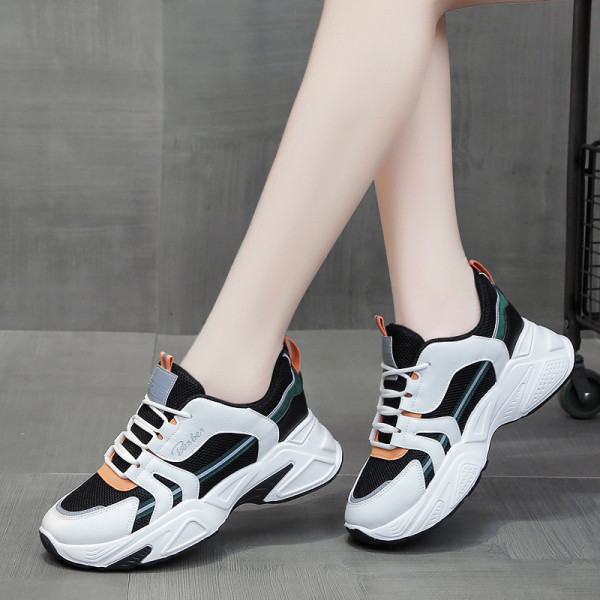 Νέο μοντέλο casual γυναικεία αθλητικά παπούτσια με τραχιά σόλα και κορδόνια
