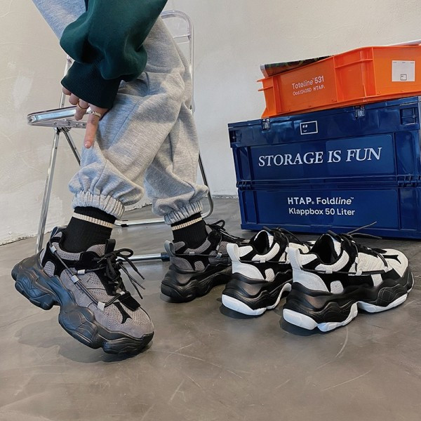 Pehme voodriga naiste tossud