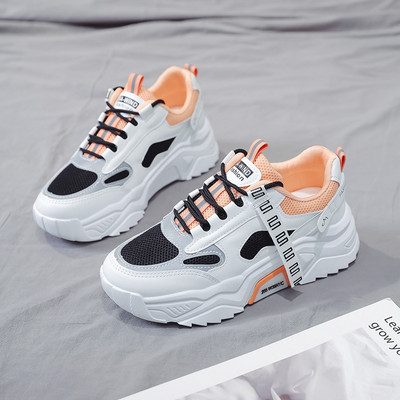 Νέο μοντέλο αθλητικά παπούτσια με κορδόνια και τραχιά σόλα