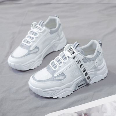 Νέο μοντέλο αθλητικά παπούτσια με κορδόνια και τραχιά σόλα