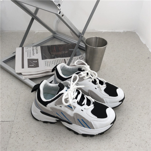 Γυναικεία casual αθλητικά παπούτσια με τραχιά σόλα και κορδόνια