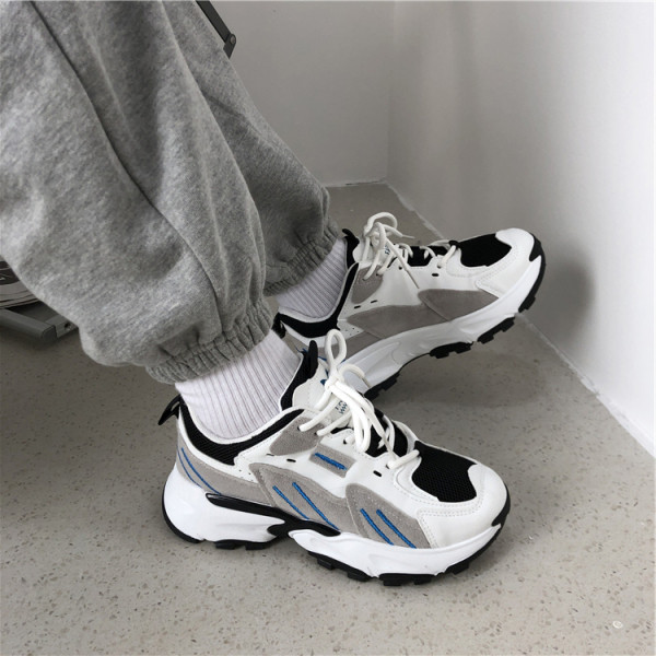 Γυναικεία casual αθλητικά παπούτσια με τραχιά σόλα και κορδόνια