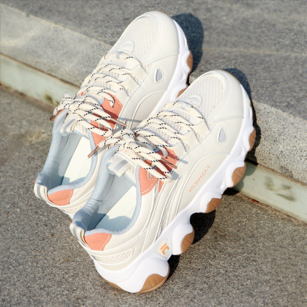 Casual γυναικεία αθλητικά παπούτσια με τραχιά σόλα και κορδόνια