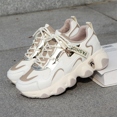 Casual αθλητικά παπούτσια με τραχιά σόλα και κορδόνια για γυναίκες