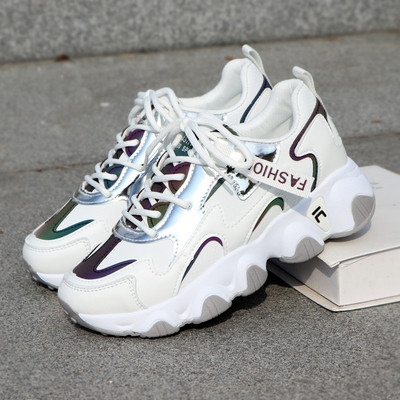 Casual αθλητικά παπούτσια με τραχιά σόλα και κορδόνια για γυναίκες