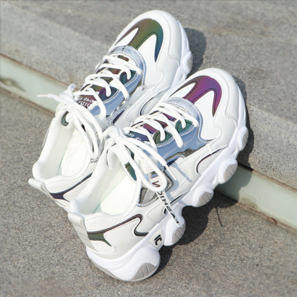 Casual αθλητικά παπούτσια με τραχιά σόλα και κορδόνια για γυναίκες