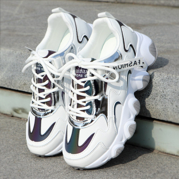 Casual αθλητικά παπούτσια με τραχιά σόλα και κορδόνια για γυναίκες