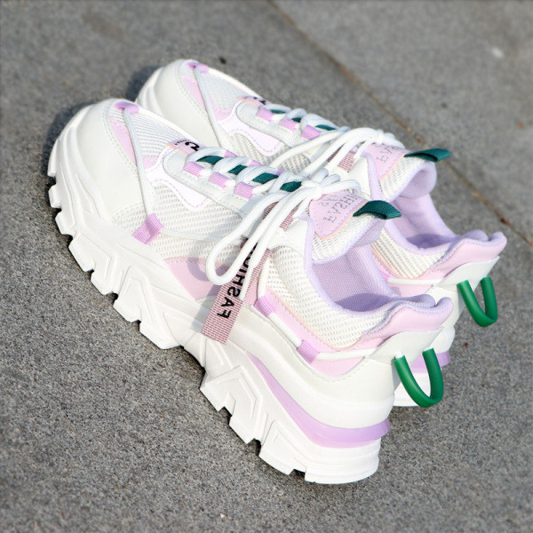 Νέο μοντέλο γυναικεία αθλητικά παπούτσια με τραχιά σόλα σε μπεζ και ροζ χρώμα