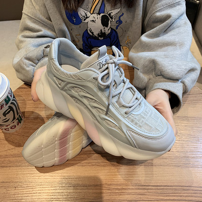 Γυναικεία αθλητικά πάνινα παπούτσια με πλατφόρμα 5 cm