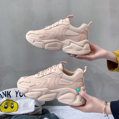 Γυναικεία αθλητικά παπούτσια με κορδόνια και τραχιά σόλα σε διάφορα χρώματα