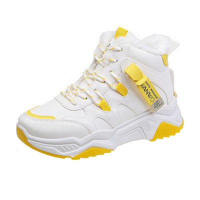 Novi model visokih ženskih tenisica sa mekom toplom postavom