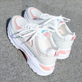 Νέο μοντέλο γυναικεία αθλητικά παπούτσια  από δέρμα faux - με κορδόνια