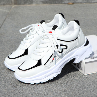 Νέο μοντέλο γυναικεία αθλητικά παπούτσια  από δέρμα faux - με κορδόνια