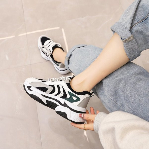 Γυναικεία casual αθλητικά παπούτσια με κορδόνια 