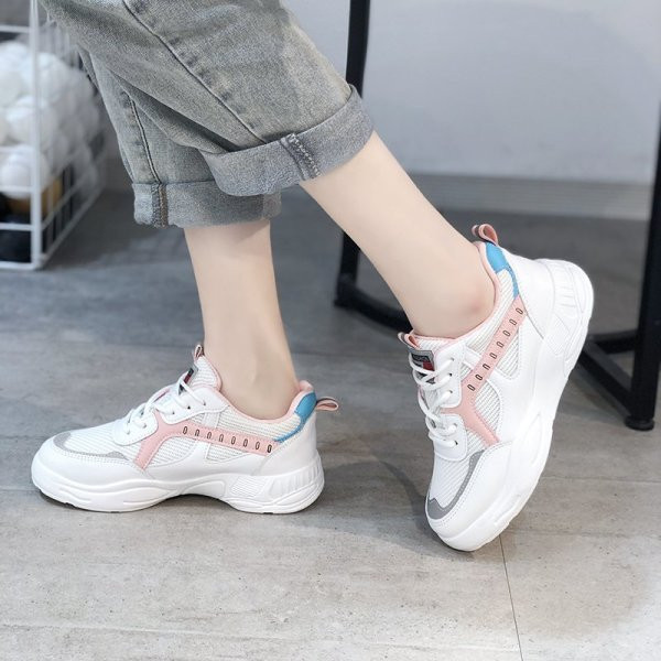 Lameda tallaga vabaaja naiste hingavad tossud