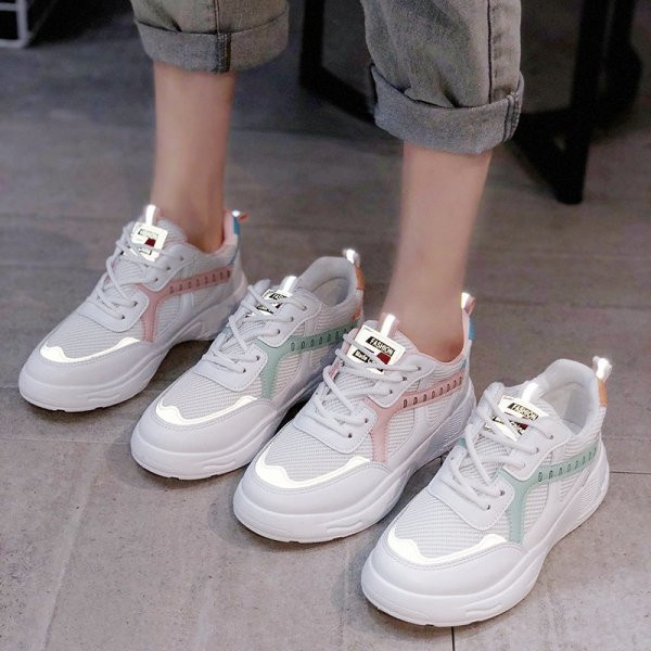 Lameda tallaga vabaaja naiste hingavad tossud