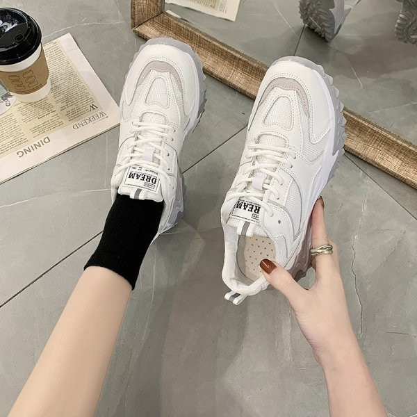 Võrgusilmaga naiste sportlikud ja vabaaja tossud