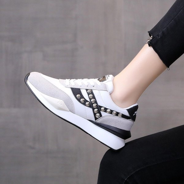 Γυναικεία casual αθλητικά παπούτσια με τρουξ