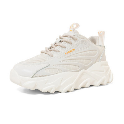 Γυναικεία αθλητικά παπούτσια με πλατφόρμα ύψους 5 cm