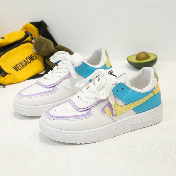 Πολύχρωμα γυναικεία αθλητικά παπούτσια από έκο με επίπεδη σόλα