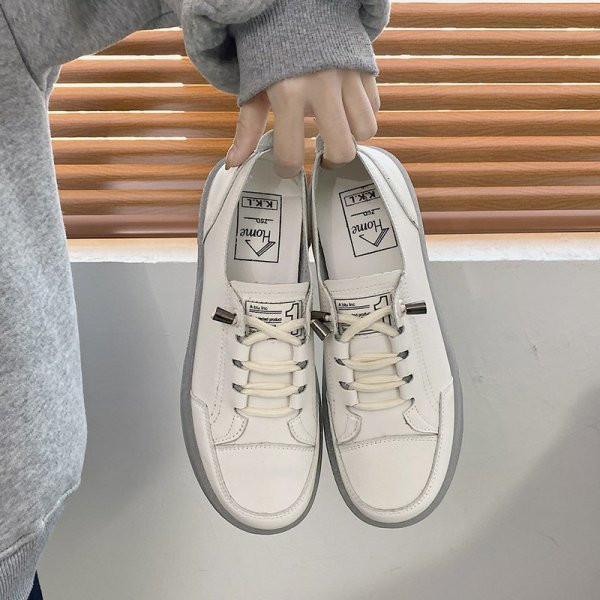 Γυναικεία έκο δερμάτινα αθλητικά παπούτσια με επίπεδη σόλα