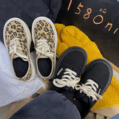 Casual αθλητικά παπούτσια με κορδόνια