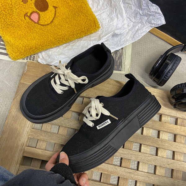 Casual αθλητικά παπούτσια με κορδόνια