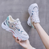 Kolmes värvitoonis ökonahast sportlikud ja vabaaja naiste tossud