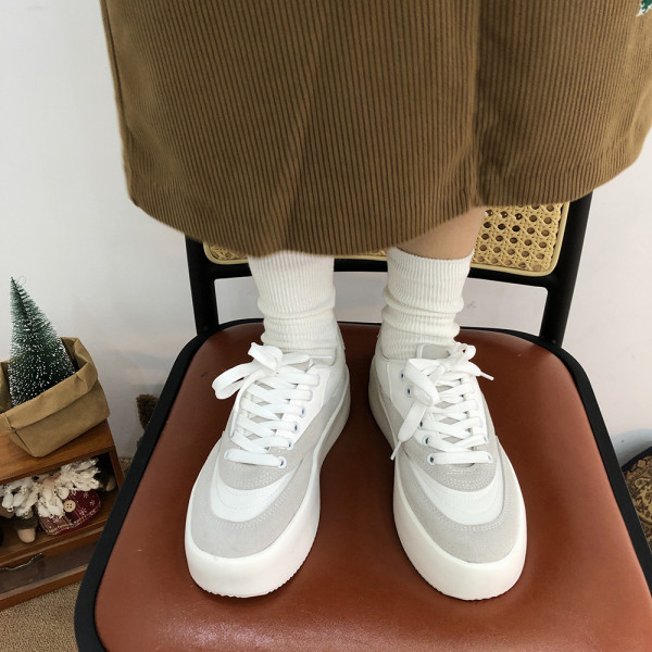 Casual αθλητικά παπούτσια σε πλατφόρμα από οικολογικό σουέτ