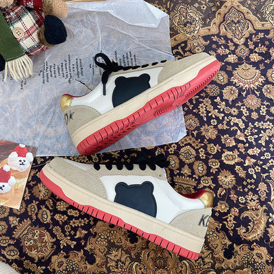 Casual αθλητικά παπούτσια σε επίπεδη σόλα