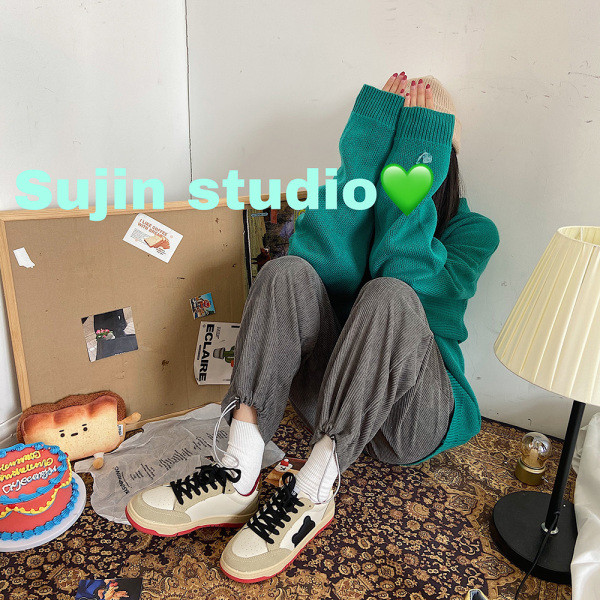 Casual αθλητικά παπούτσια σε επίπεδη σόλα