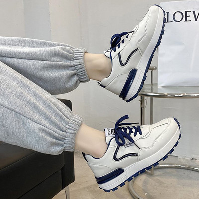 Suveks sobivate naiste tossude uus mudel