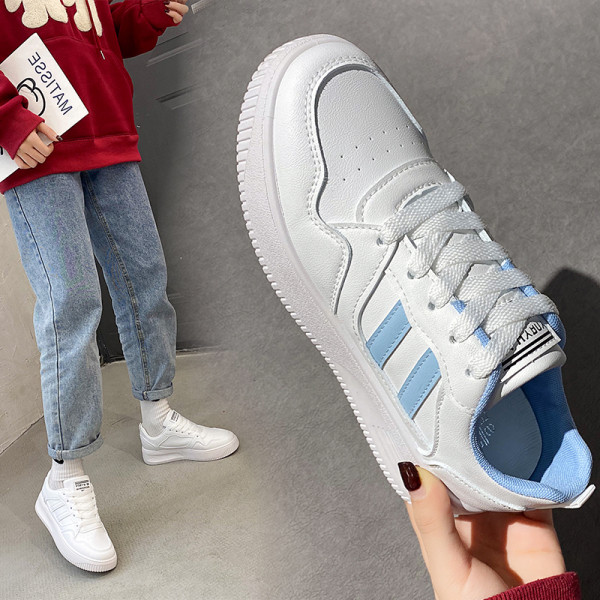 Γυναικεία έκο δερμάτινα αθλητικά παπούτσια με έμβλημα