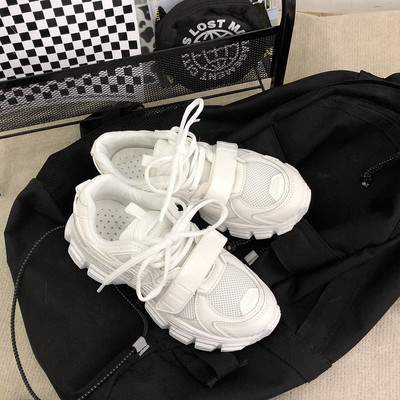 Φθινοπωρινά αθλητικά παπούτσια με κορδόνια και velcro