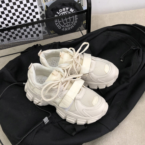 Φθινοπωρινά αθλητικά παπούτσια με κορδόνια και velcro